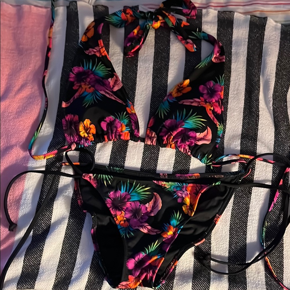 PINK Victoria's Secret Black and Pink Bikini Swim